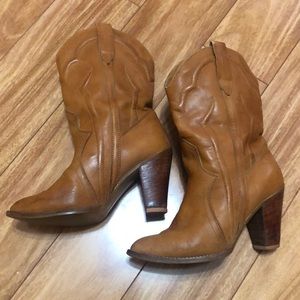 Vintage Tan Brown Western Cowboy Boots Women’s Sz 7.5, Revette Creations Romania